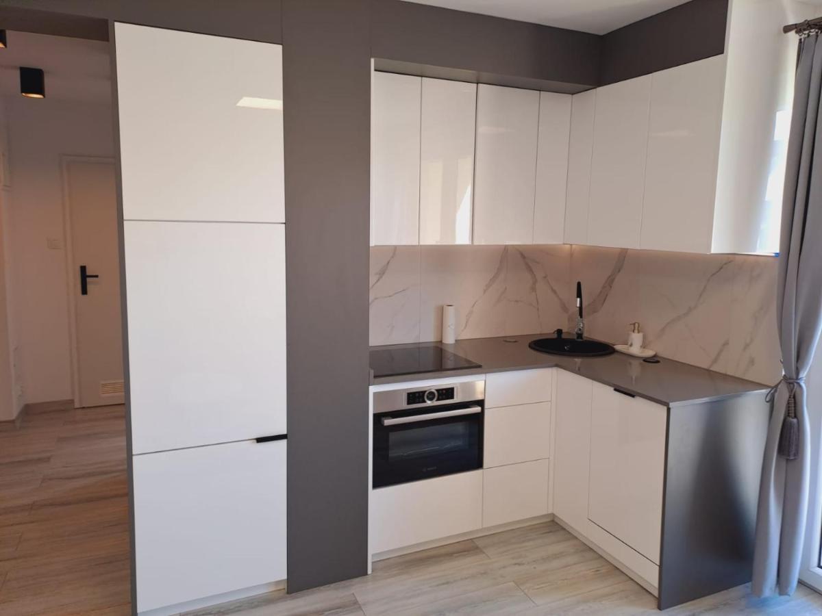 Limanowa Sunriser Apartment Екстер'єр фото